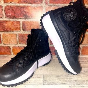 Converse Run Star Hike High Black Men’s Size 7.5 Woman’s 9.5 Black And White